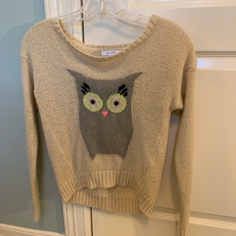 Sweaters - Picture 3 of 3